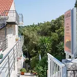 Sanela 3* פומנה